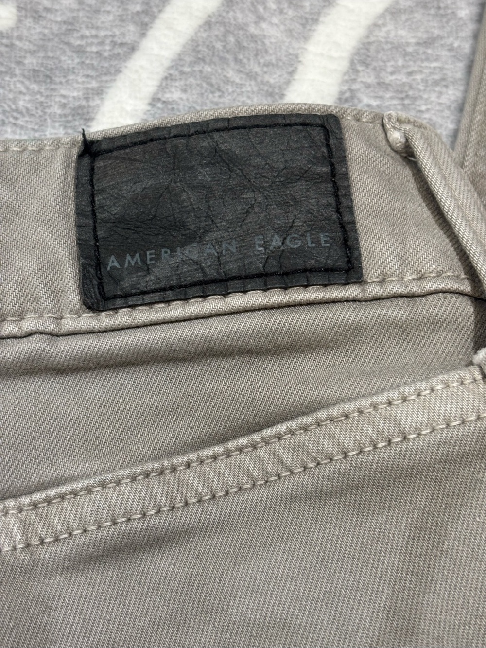 American Eagle Outfitters Jeans, Hi-Rise Jegging, 8L, X-Long, Light Camo - Picture 8 of 11